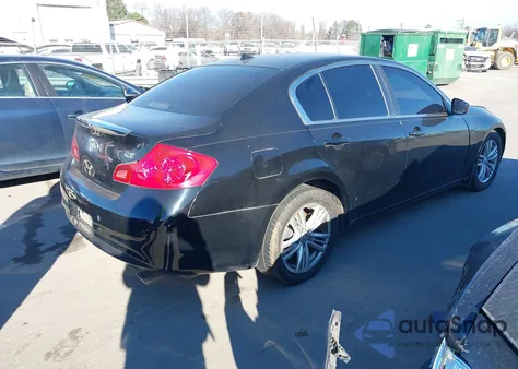 2013 Infiniti G37 Journey z USA, uszkodzony, nr VIN JN1CV6AP6DM717453